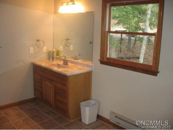 309 Highland Terrace - Photo 13