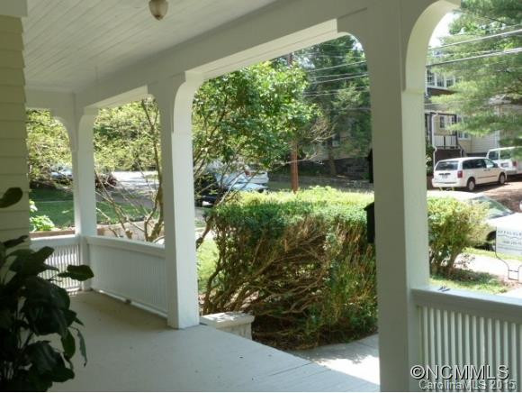 22 Broad Street - Photo 2