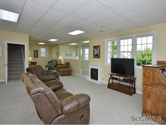 3 GOVERNORS DRIVE - Photo 21