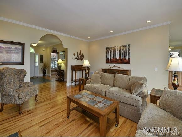 3 GOVERNORS DRIVE - Photo 5