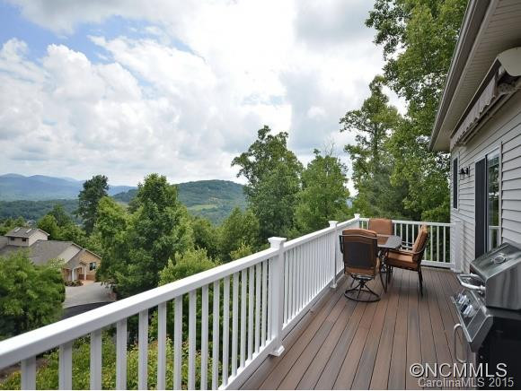 3 GOVERNORS DRIVE - Photo 8