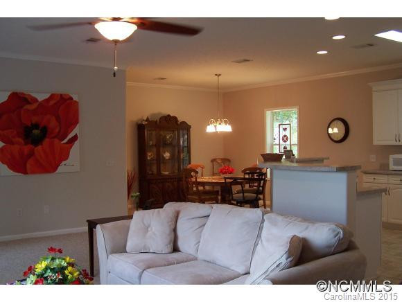 243 Stratford Dr. - Photo 11
