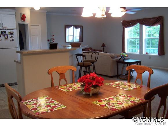 243 Stratford Dr. - Photo 8