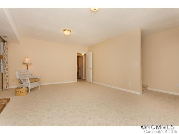 71 Oak Gate Drive - Photo 13