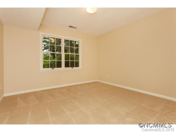 71 Oak Gate Drive - Photo 14