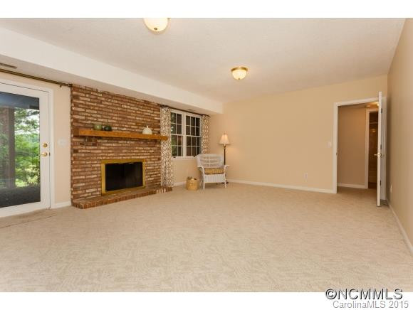 71 Oak Gate Drive - Photo 5