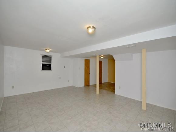 307 WOODY LANE - Photo 14
