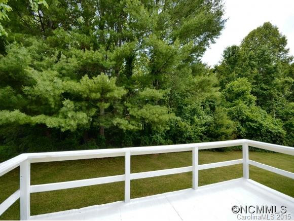 307 WOODY LANE - Photo 7