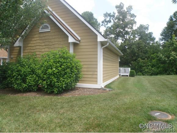 903 Woodlea Court - Photo 2