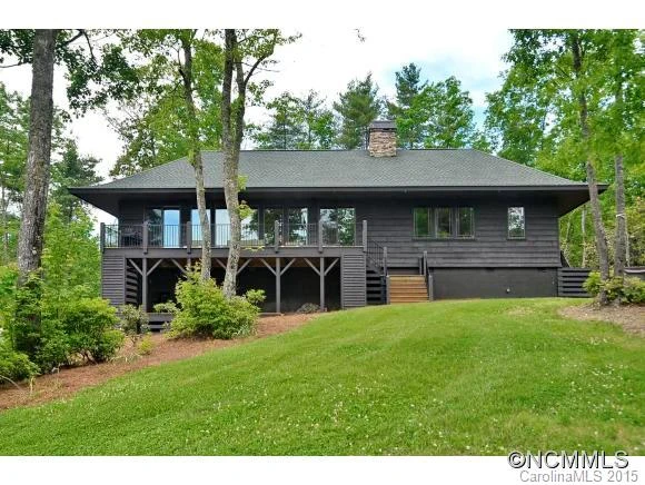 1572 East Aerie Road