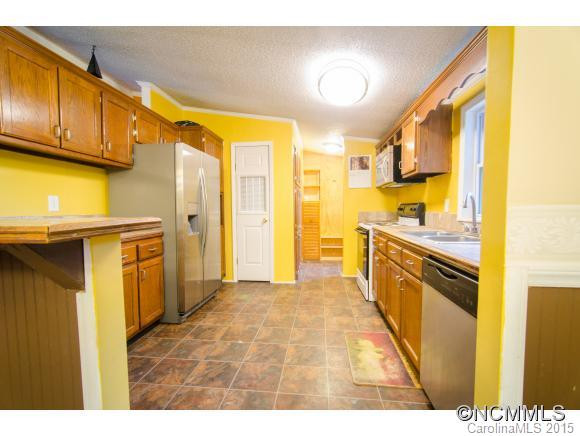 58 McIntosh Road - Photo 2