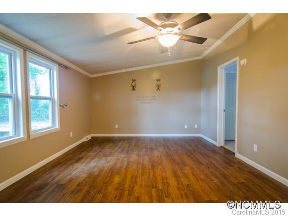 58 McIntosh Road - Photo 5
