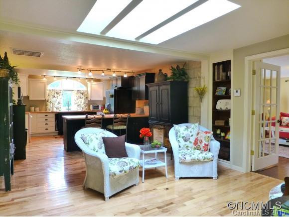 35 Chastain Hill Road - Photo 3