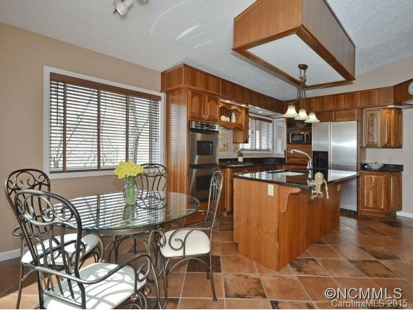 605 Upper Sondley Drive - Photo 7