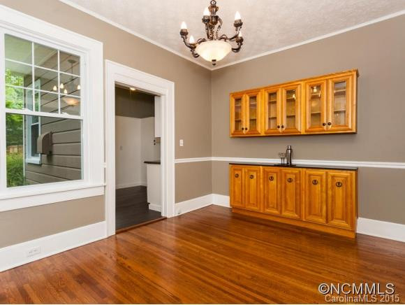 1905 Laurel Park Hwy. - Photo 5