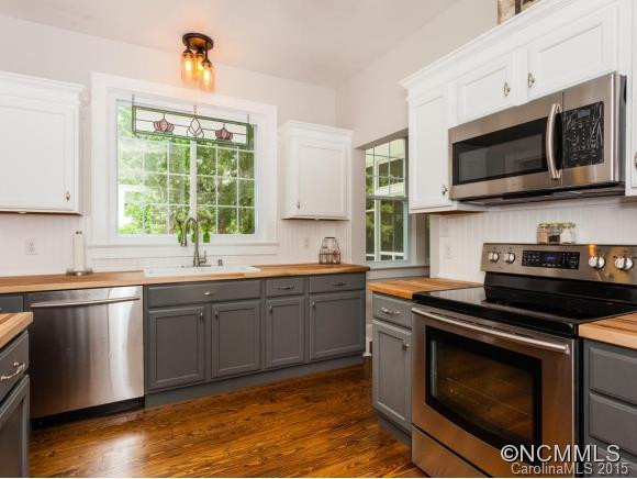 1905 Laurel Park Hwy. - Photo 6