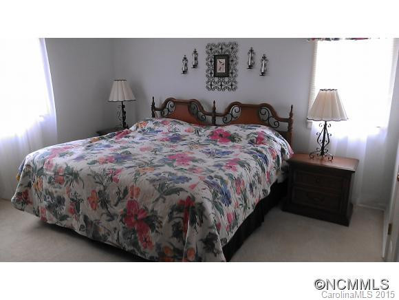 40 Doanbury Ct - Photo 5