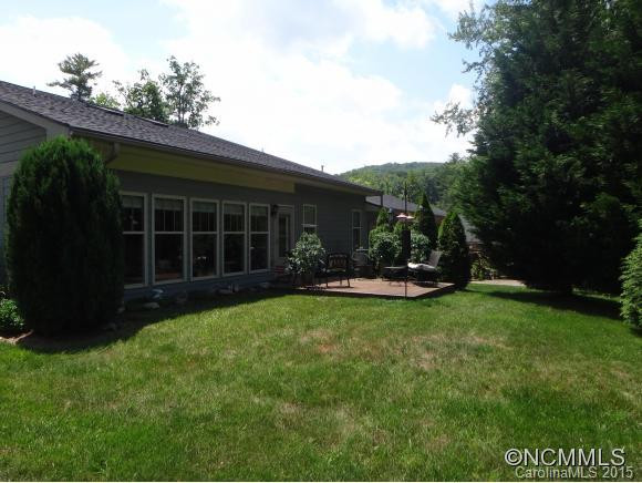 22 Waterside Drive - Photo 5