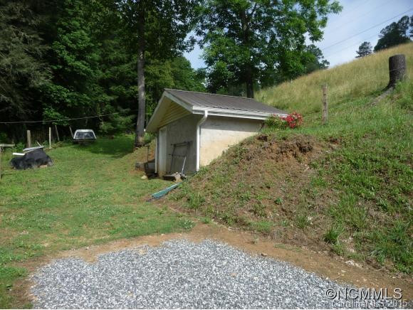 376 LOWER FLAT CREEK ROAD - Photo 3