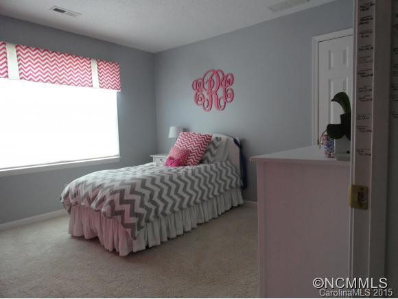 1015 Thorncrest. Drive - Photo 14