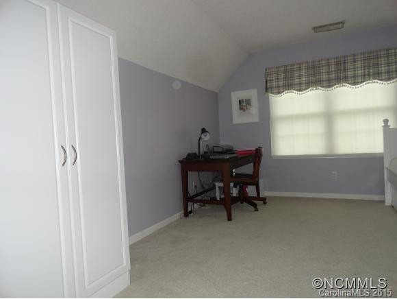 1015 Thorncrest. Drive - Photo 15