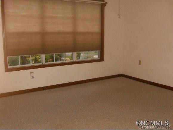 621 East Park Place - Photo 15