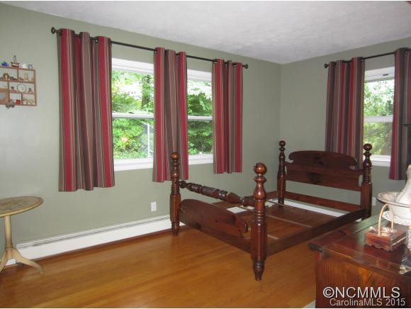 526 Overhill Dr - Photo 14