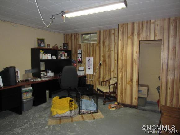 526 Overhill Dr - Photo 17