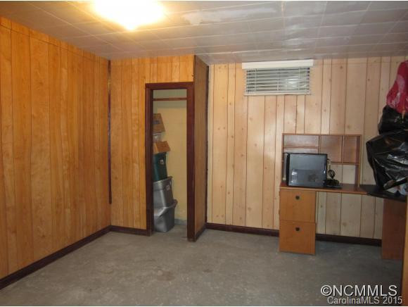 526 Overhill Dr - Photo 18