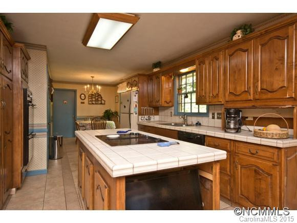 8 Mayfair Drive - Photo 8