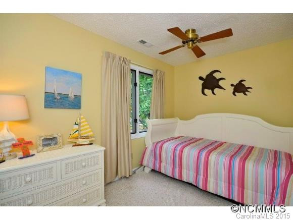 151 Beechwood Circle - Photo 12