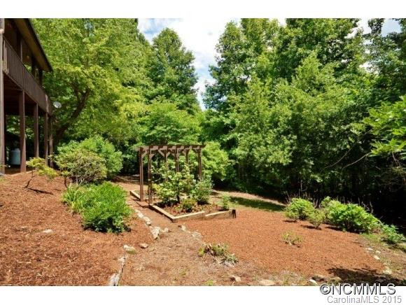 151 Beechwood Circle - Photo 17