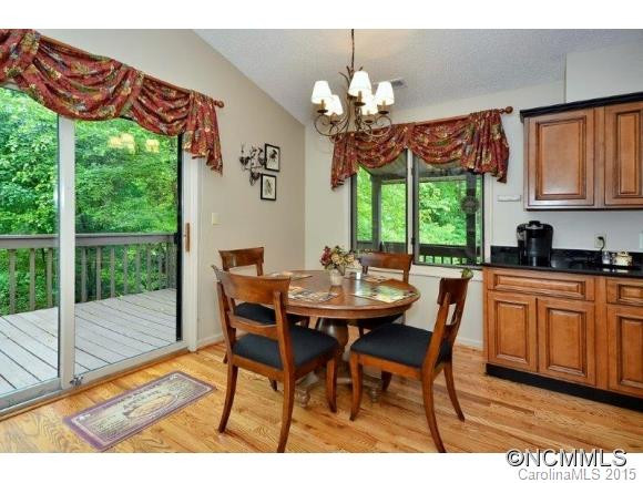 151 Beechwood Circle - Photo 5