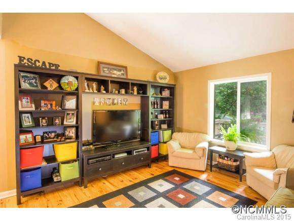 8 Laurel Ridge Rd - Photo 6