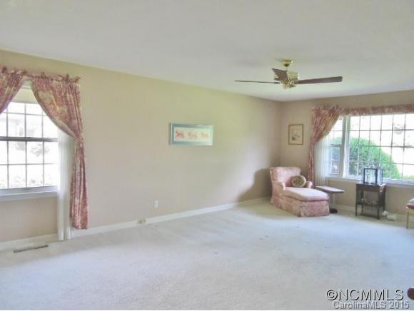 402 Crooked Creek Road - Photo 11