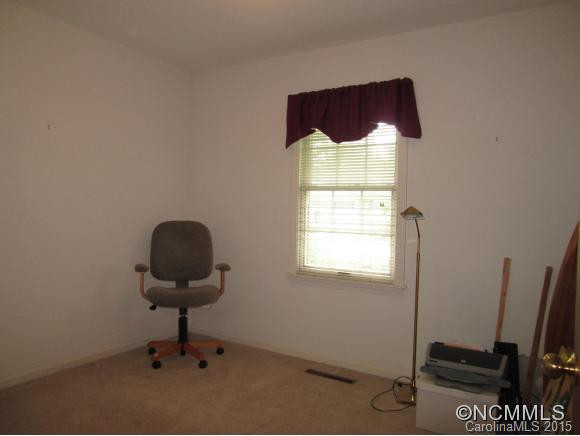 402 Crooked Creek Road - Photo 18