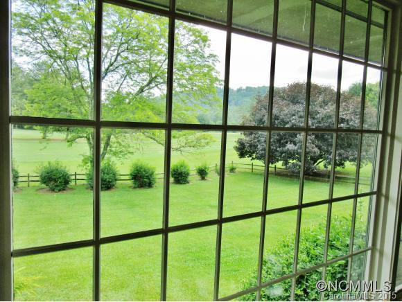 402 Crooked Creek Road - Photo 5
