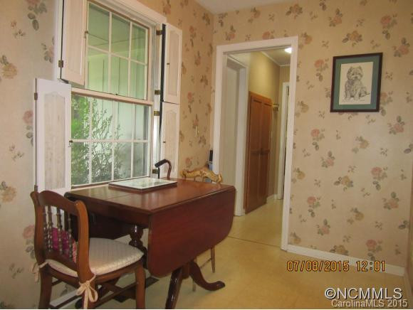 402 Crooked Creek Road - Photo 9