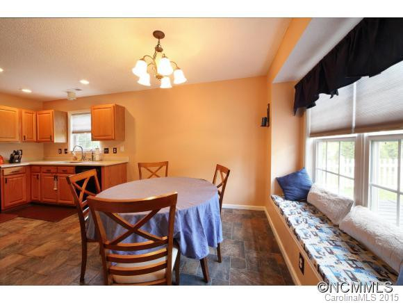 55 English Oak Road - Photo 5