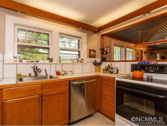 41 McDade St - Photo 11