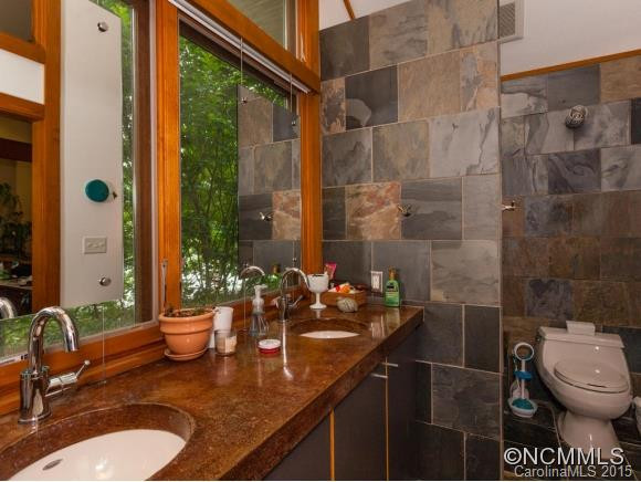 41 McDade St - Photo 15
