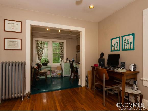 41 McDade St - Photo 17