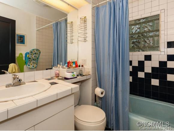41 McDade St - Photo 18