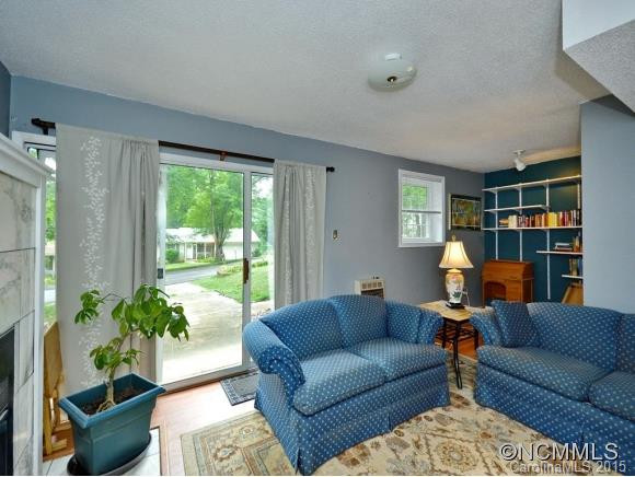 8 BROOKCLIFF DRIVE - Photo 11