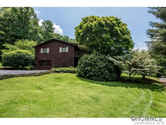 358 Apple Tree Court