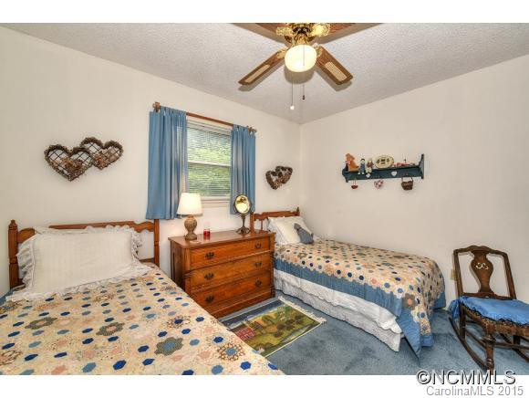 358 Apple Tree Court - Photo 12