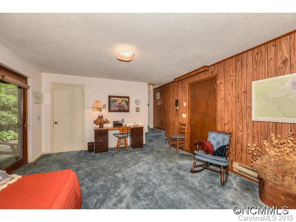 358 Apple Tree Court - Photo 14