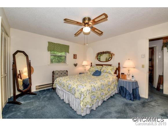 358 Apple Tree Court - Photo 9