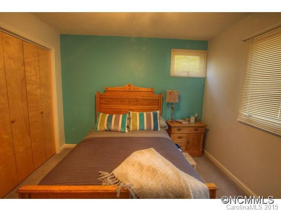39 Hilt Street Ext. - Photo 7