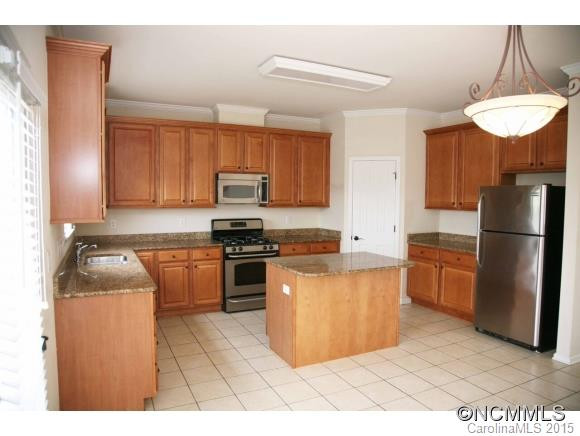8 Holmes Lane - Photo 9